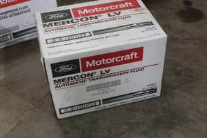 lot 677 image: Lot of (1 Case) Motorcraft Mercon LV Transmission Fluid 1-Quart Plastic Bottle 12-count