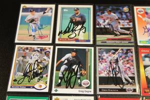 Mixed Sports In Person Autograph Sports Card Lot  17 Cards