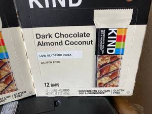 KIND Dark Chocolate Almond
