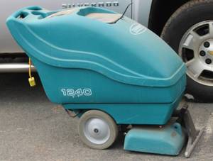 Carpet Extractor Tennant 1240