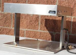Bar B Q Food Warmer With Light