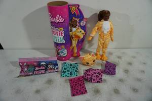 Barbie Cutie Reveal Doll