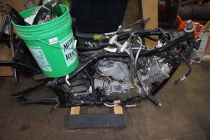 2001 Yamaha 1100 Motorcycle Frame and Parts - NO Title