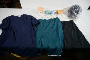 Clothes and Hygiene Items - Spurs Hats