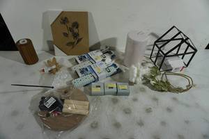 Assorted Home Dcor - Plus Power Strips
