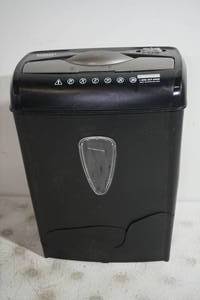 Aurora Paper Shredder