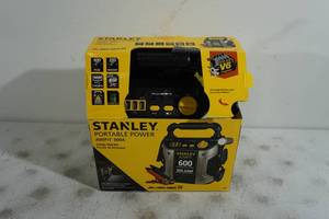 Stanley Portable Power 600A Battery Jump Pack