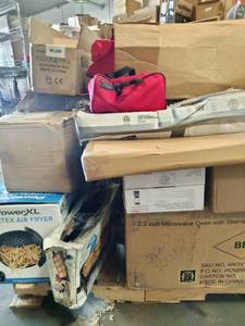 Pallet of Repairables - Vacuums, Small Appliances, Hoverboard