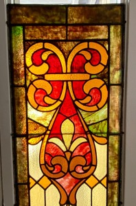 lot 13 image: Beautiful Piece of Vintage Stained Glass