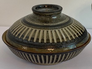 lot 15 image: Two Pieces of Mid Century Pottery by Martha Cutkomp
