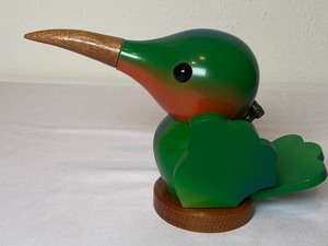 lot 81 image: Christian Ulbricht 2001 Hummingbird Nutcracker - Signed by Ulbricht