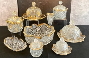 lot 52 image: Collection of Vintage Gold Trim Pressed Glassware Items