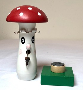 lot 101 image: Whimsical and Fun Mushroom Figurine Smoker