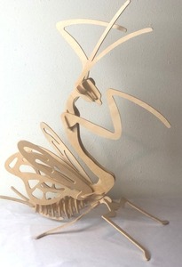 lot 142 image: Four Wooden 3D Animal and Insect Figurine Puzzles
