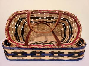 lot 130 image: Lovely Basket & Serving Grouping