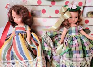 lot 119 image: Story Book Doll Set
