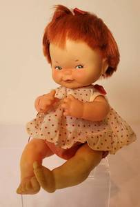 lot 115 image: Adorable Hummel Werk Family Doll Set