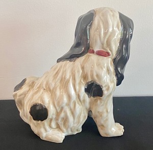 lot 205 image: Adorable Vintage Ceramic Dog Figurine