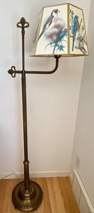 lot 224 image: Vintage Floor Lamp with Bird Motif Shade