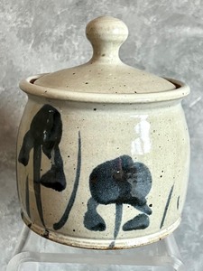 lot 243 image: Three Decorative Pottery Pieces