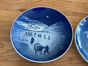 lot 251 image: 1970s Bing and Grondahl Collector Plates