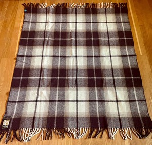 lot 323 image: The Empire Rug Wool Blanket