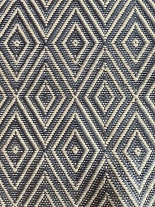 lot 336 image: Beautiful Blue and White Runner