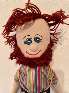 lot 366 image: Delightful Cloth Doll from the Ozark