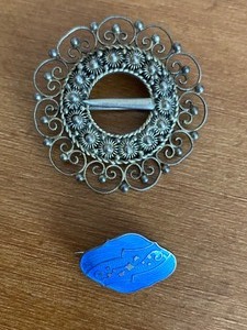 lot 436 image: Two Lovely Norwegian Brooches