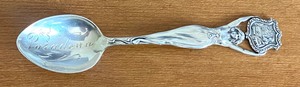 lot 275 image: Beautifully Designed Pasadena Sterling Silver Souvenir Spoon