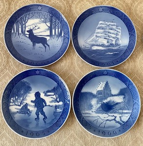 lot 287 image: Complete 1960s Royal Copenhagen Collector Plates