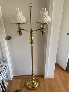 lot 296 image: Vintage Double Globe Milk Glass Floor Lamp