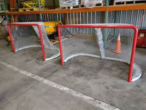 lot 24 image: (2) Steel Hockey Goals, 72x48 Front...