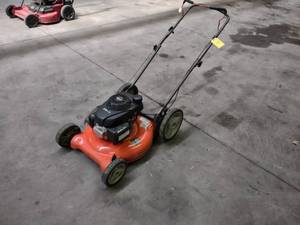 lot 9 image: Husqvarna 21 Mower, Honda GCV 160 ...