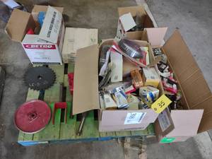 lot 35 image: Assorted Auto Parts...