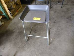 lot 42 image: Steelcase Stool...