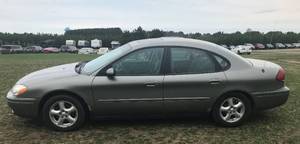 2004 Ford Taurus SES