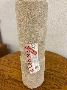 lot 93 image: New Carpet Runner