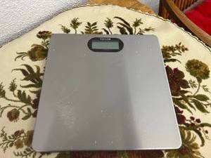 lot 103 image: Taylor Digital Scale