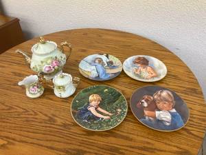 lot 108 image: Collectibles