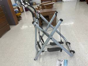 lot 23 image: Gazelle Freestyle Elite Exercise Machine