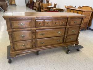 lot 24 image: Dresser with Mirror