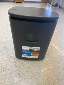 lot 36 image: Royal Paper Shredder