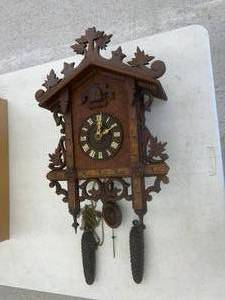 lot 39 image: Cuckoo Clock