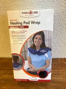 lot 43 image: Heating Pad Wrap
