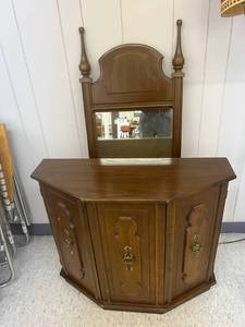lot 61 image: Wall Cabinet & Mirror
