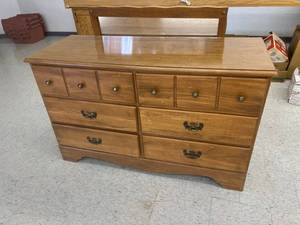 lot 114 image: Dresser with Mirror