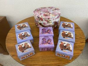 lot 132 image: Hat Box & Decorative Nesting Boxes