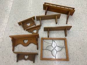 lot 136 image: Wall Decorations