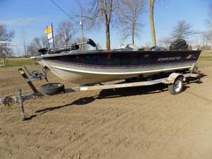 1988 Starcraft Fishing BoatMotorTrailer
